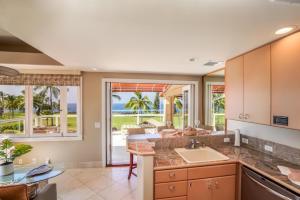 Keauhou Gardens Penthouse 22B at Kona Coast Resort