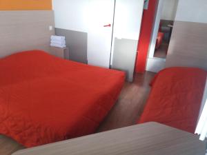 Hotels HECO Colmar Nord - ex Premiere Classe : Chambre Triple