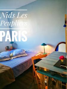 Maisons d'hotes Nids Les Peupliers Paris : Chambre Double