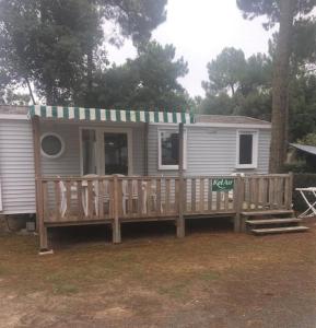 Campings Mobile Homes by KelAir at Camping Domaine des Ormes : photos des chambres