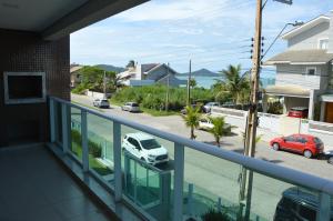 Belíssimo apto 2 suítes com vista para o mar