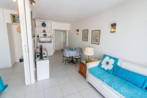 Apto cómodo y funcional, en la mejor ubicación! Puerto y playas a pie.