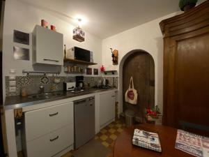 Laon'Vie ! Appartement privé avec bain balnéo photo 9