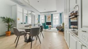 #stayhere - Modern Luxury Apartments in the Heart of Old Town Vilnius