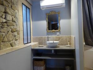 Maisons d'hotes La fontaine de rocoule : photos des chambres