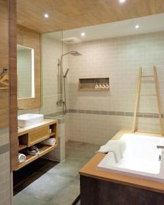 Bathroom, Fusion Suites Saigon in Ho Chi Minh City