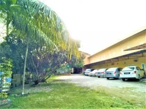 Motel Kampung Kuah - Kisap