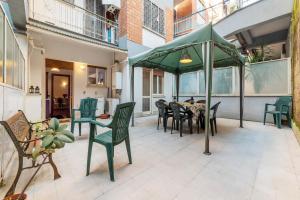 GuestHost - San Pietro Cozy Apartment with Terrace!