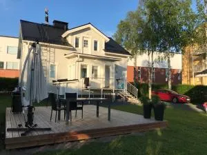 Moderni talo Tornion keskustassa - 凯米