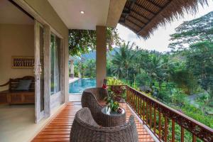 Surya Shanti Villa Sidemen