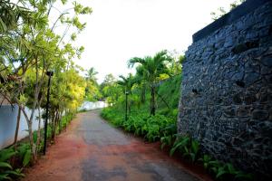 Hill View Resort