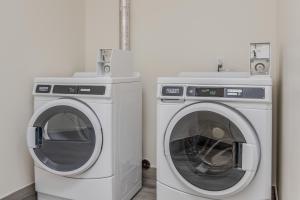 Red Lion Inn & Suites Katy