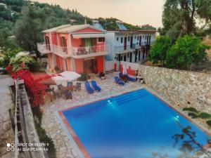 Soustas Apartments Paxoi Greece