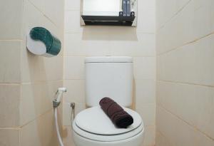 Homey 2BR Apartment @ Belmont Residence By Travelio