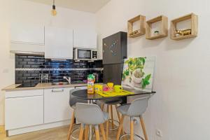 Appartements Le cosy fertois-Wifi-Netflix-trivelys com : photos des chambres