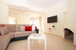 Villa Moorea by Algarve Vacation