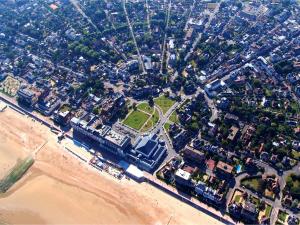 Hyper Centre - 2 PIÈCES tout confort - Terrasse - ascenseur -