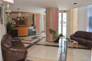 SCANDINAVIA Hotel Olympos Greece