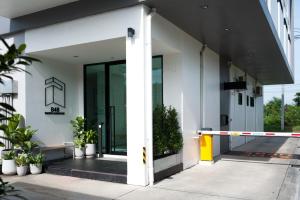 B48 Hotel