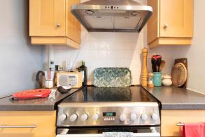 Pass the Keys Putney Heath 1Bedroom Apartment with Free Parking