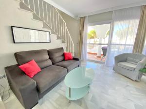 VIME I Marbella East SWIMMING POOL, GYM & SPA - EaW Homes