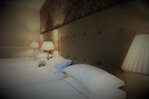 Nesbitt Arms Boutique Hotel