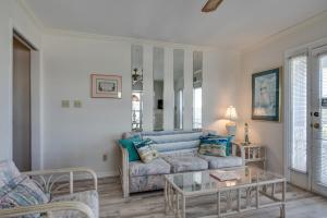 Summer Breeze 312 condo