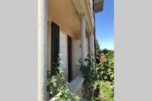 Villa Peachey, Intero piano con giardino