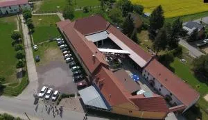 Hotel Sonnekalb - Crölpa