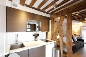 Habitat Parisien - 1BR-1BA - Duplex Louvre Museum