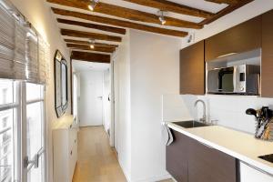 Habitat Parisien - 1BR-1BA - Duplex Louvre Museum