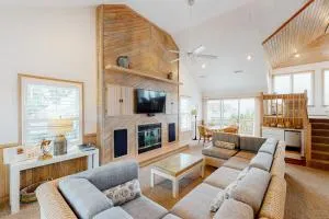 Camelot 125 - Knotts Island