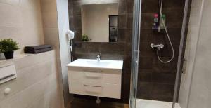 Ozas Green Apartment