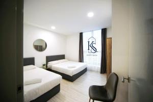KEEN Suites@Sutera Avenue