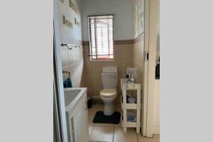 Cozy guest suite with private access