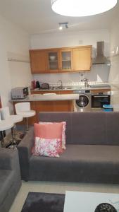 Apartamento luminoso Urb. Quinta das Palmeiras