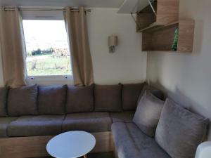 Campings Assist' Mobil Home h08 - Mobil home vue etang 3ch 2 sdb 8 pers : photos des chambres