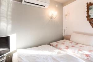 Studio Hemingway on the sea