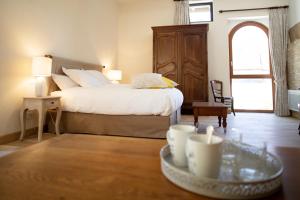 LHote Antique - MAISON DHOTE- 4 Suites avec cuisine