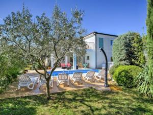 Apartments Siparis with Pool