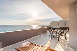 Villa Eni apartments 1