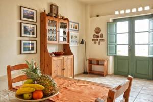 Summer House in Santorini