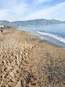 Maria Apartment by the Sea Heraklio Greece