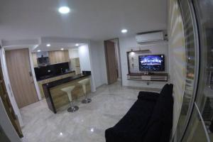 Confortable apartamento en conjunto Puerto Azul Club House