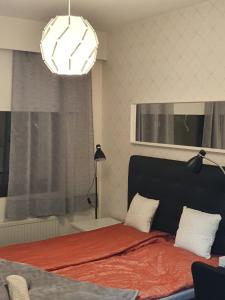 Kaunis valoisa 3 krs pikkukaksio Vantaa Koivukylä