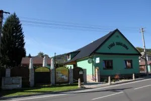 旧体育馆公寓 - Bludov