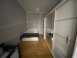 Apartament F21 Deluxe w Bielawie - Widok na Góry Sowie