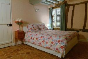 Maisons de vacances LA MADELON a Lyons la Foret : photos des chambres