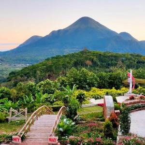 Blessing Hills Family Resort & Hotel