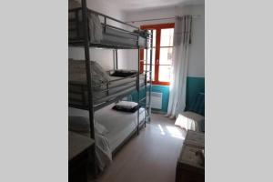 Appartements L'Appart a Cotignac, tout compris, calme et confort : photos des chambres